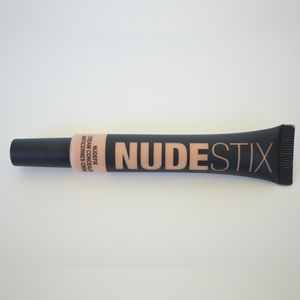 NudeStix cream concealer- 4.5